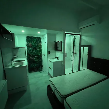 Le 78 Apartment *